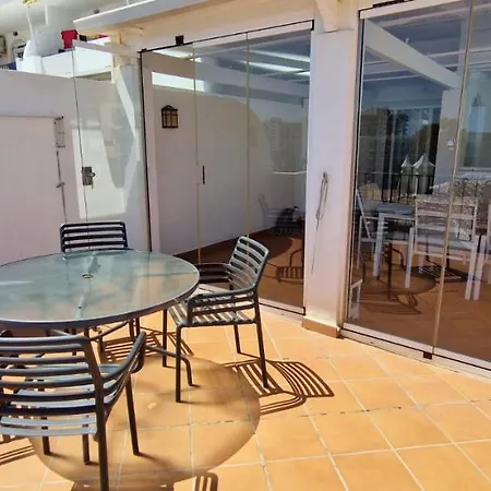Appartamento 2 Bed. Amazing Sea Views *