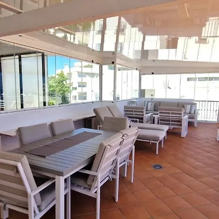Appartamento 2 Bed. Amazing Sea Views *