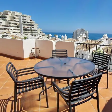 2 Bed. Amazing Sea Views Apartament *