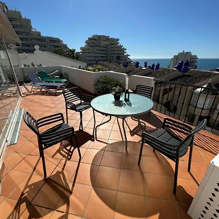2 Bed. Amazing Sea Views Apartament *