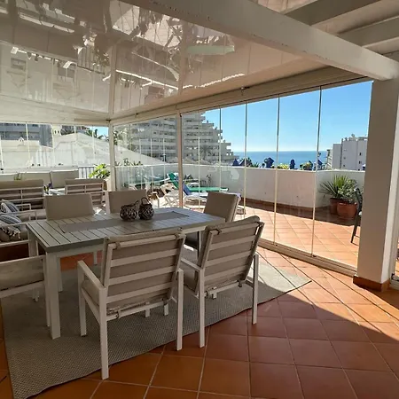 Apartament 2 Bed. Amazing Sea Views *