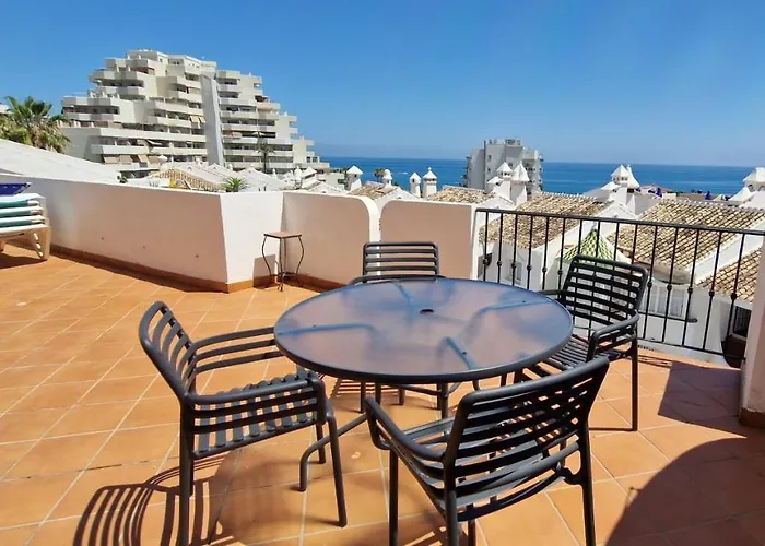 2 Bed. Amazing Sea Views Apartament *