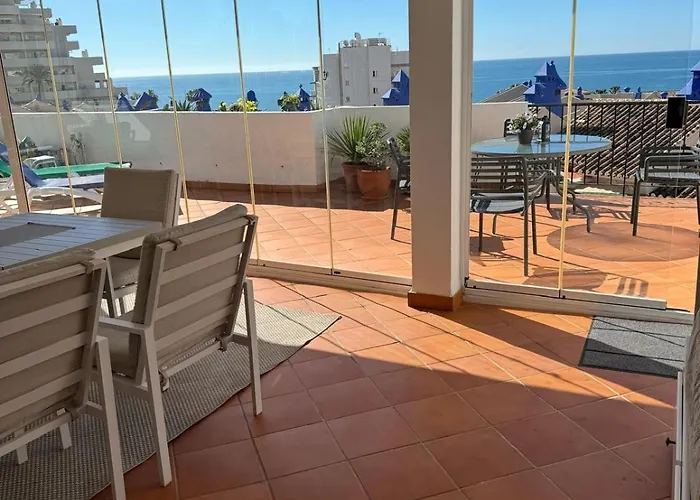 2 Bed. Amazing Sea Views Benalmádena